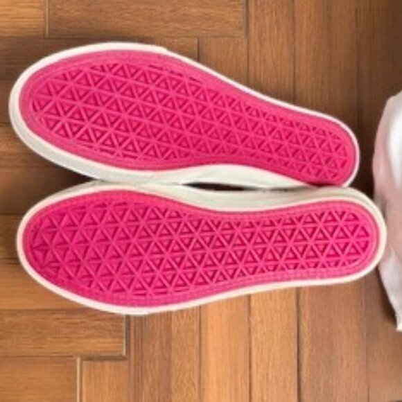 Corkys Gray Slip-On Sneakers | Size 8 | Never Worn | Pink Sole | Casual Comfort - Picture 6 of 7